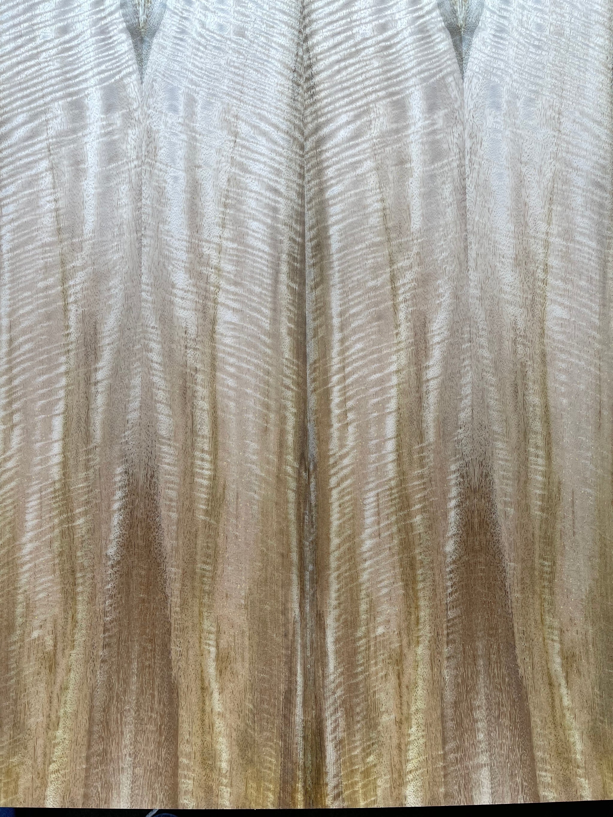 Hawaiian Mango - KamiPLY - Paperback Veneer #488 CURLY – Winkler Woods